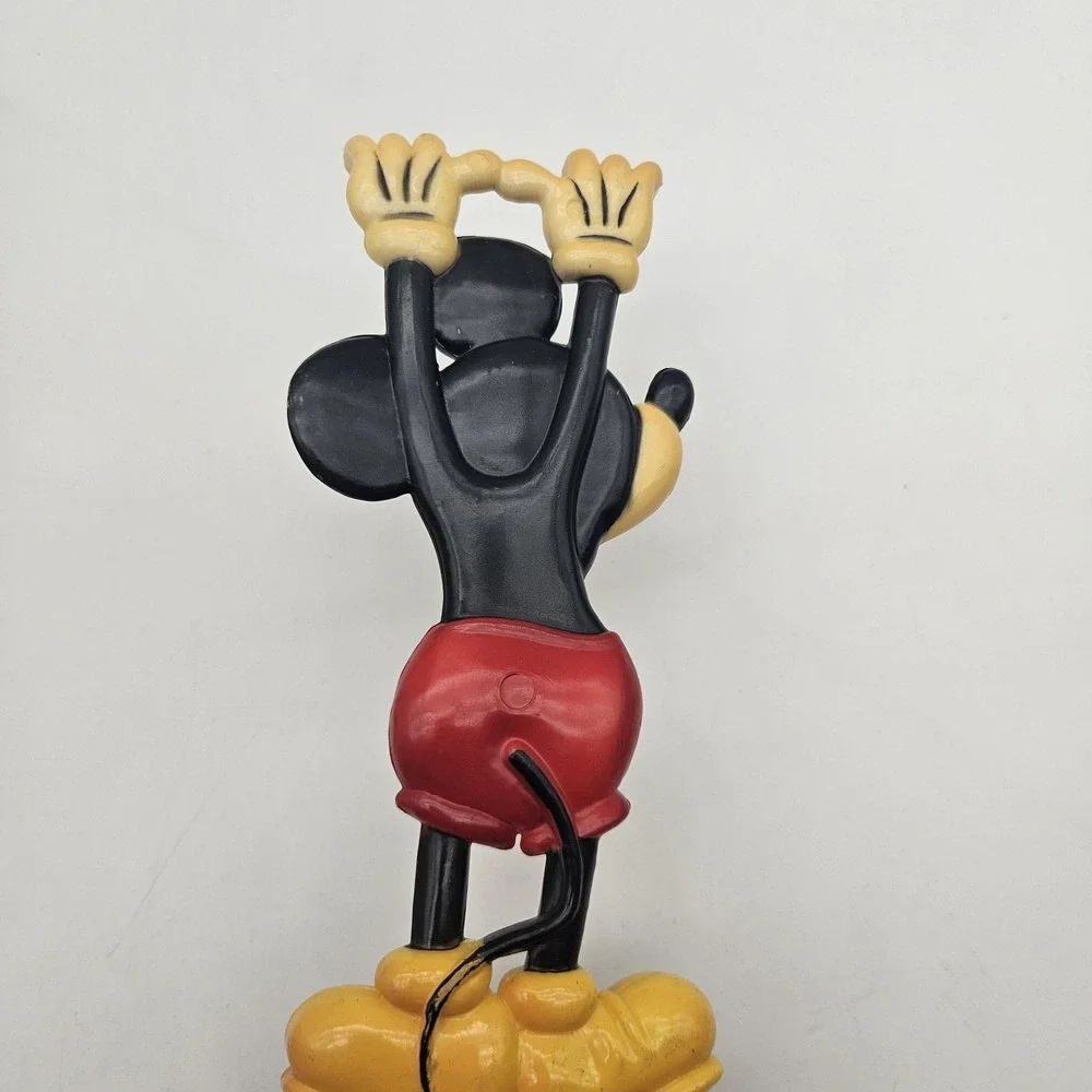 Vintage Walt Disney World Mickey Mouse Back Scratcher Souvenir‎ Plastic Taiwan
